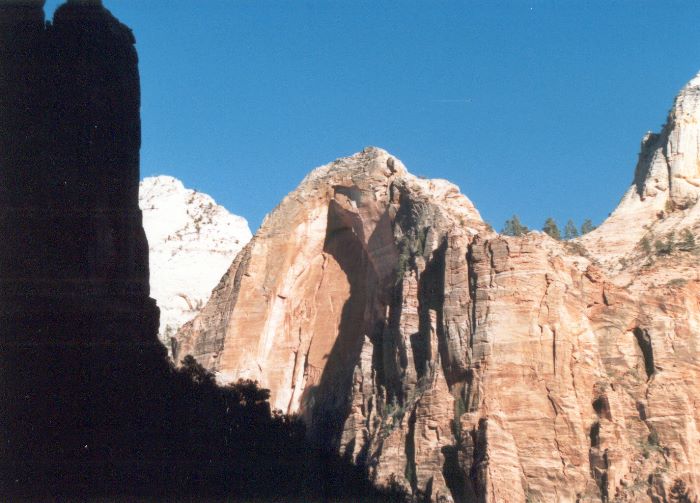 ../Images/077.Zion Canjon.jpg